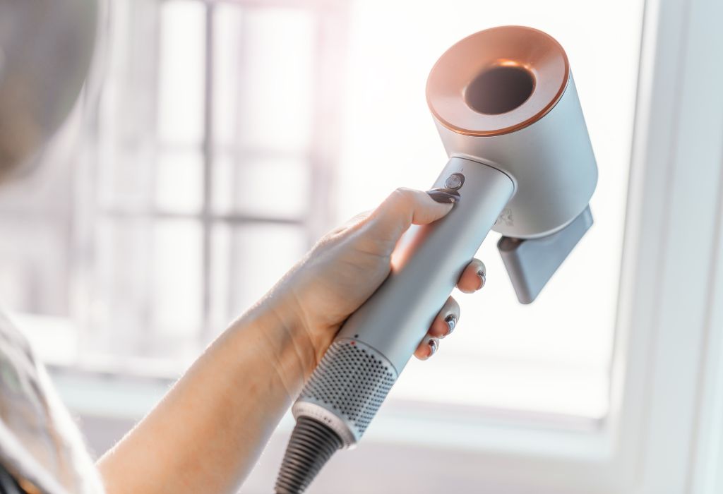 Can You Use a Hairdryer Instead of a Heat Gun?