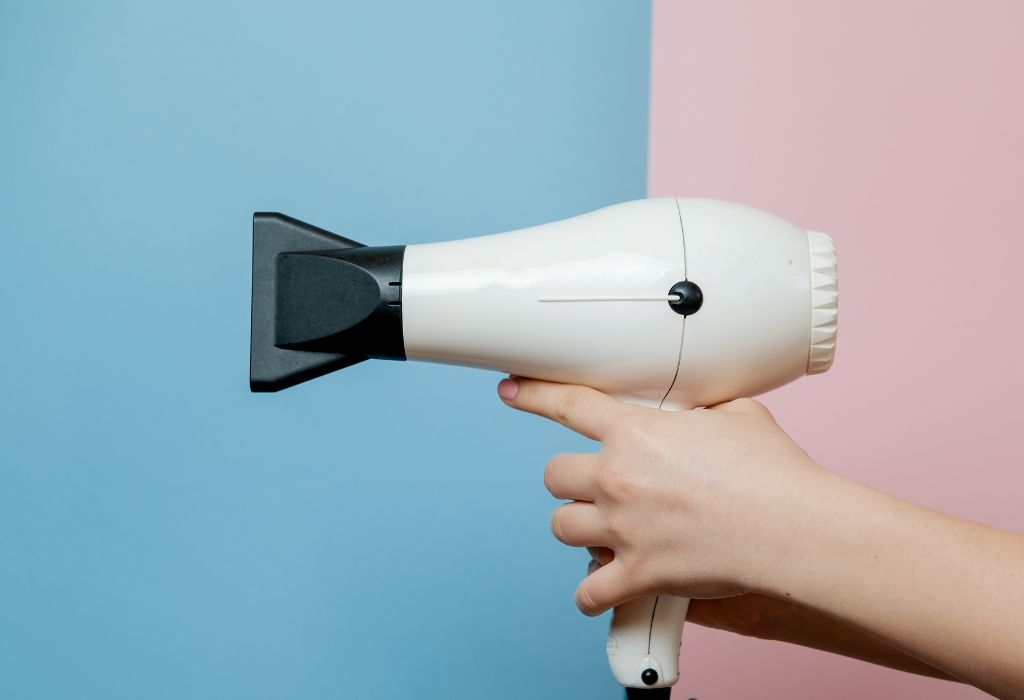 Heat Gun Get Hotter Than a Hair Dryer