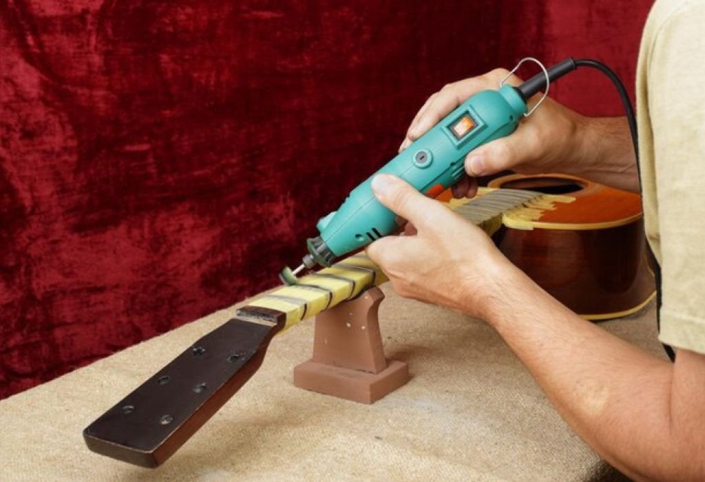 Market Trends in Glue Guns and Repairs