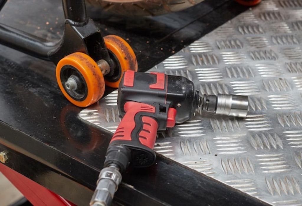 Maintenance Tips for Compressors with Impact Wrenches