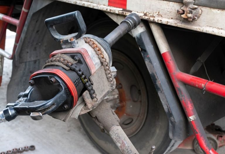 Are Air Impact Wrenches Better for Heavy Duty Jobs?
