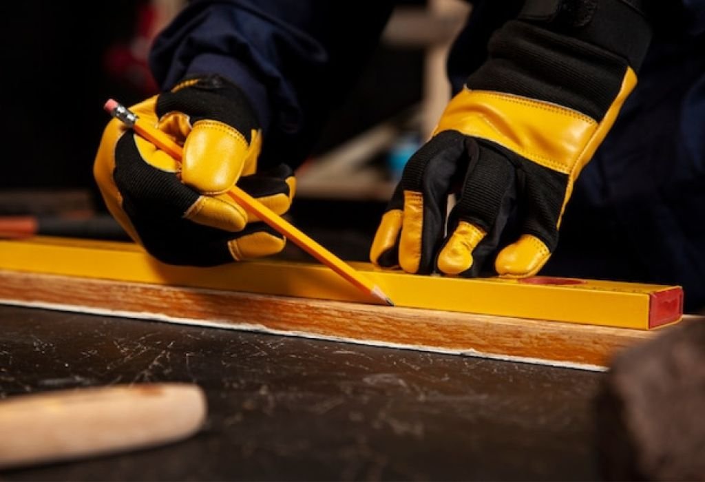 Why Conditioning Leather Work Gloves Matters