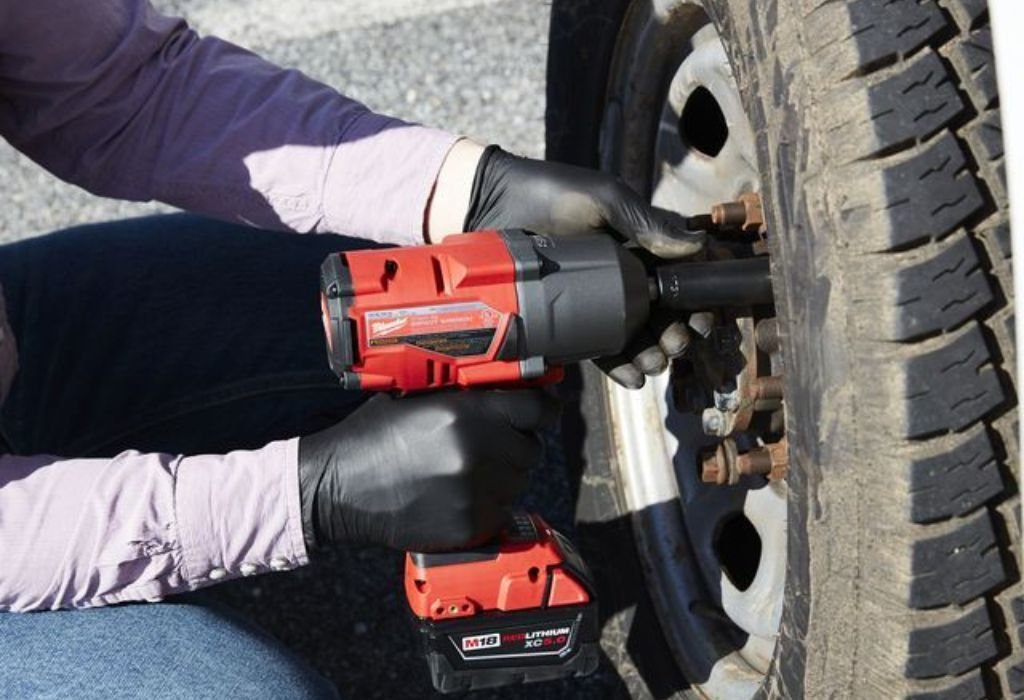 What Is an Electric Impact Wrench?
