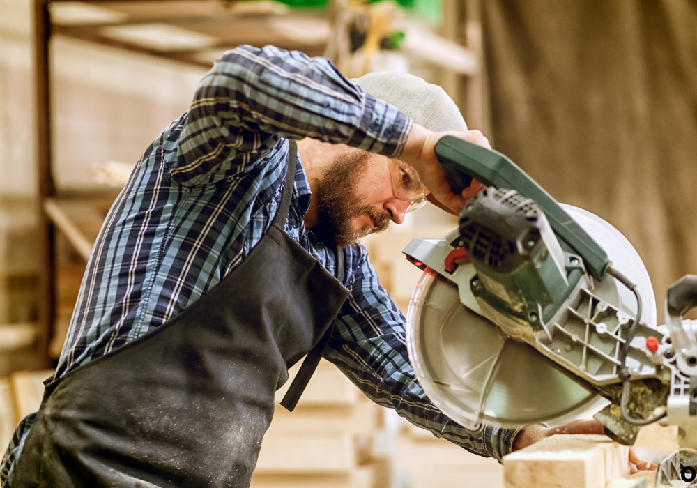 What Is a Plunge Circular Saw Used For