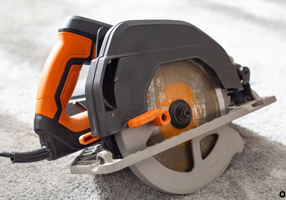 Early Origins of the Circular Saw