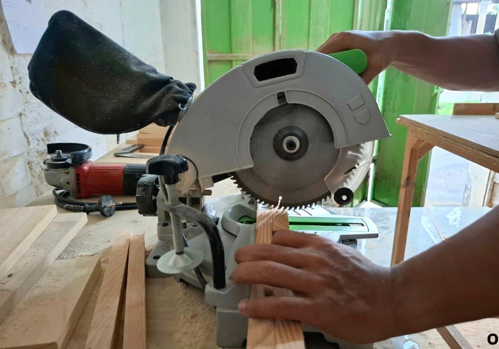 Understanding the Basics of Cutting Wood with a Circular Saw