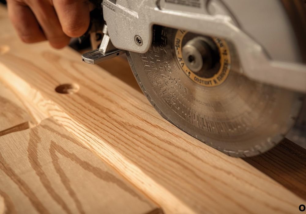 Step 3: Apply Painter’s Tape to Prevent Chipping