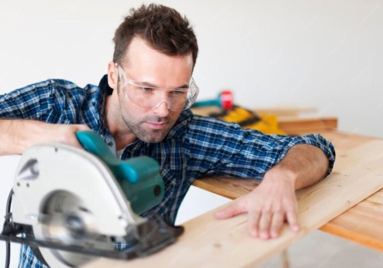 Best Power Sander for Beginners (Simple Guide)