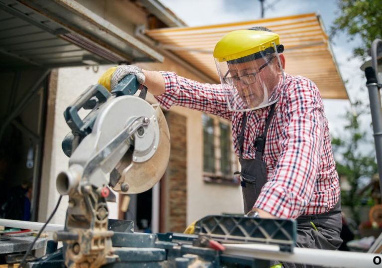 How to Adjust a Circular Saw for Perfect Accuracy