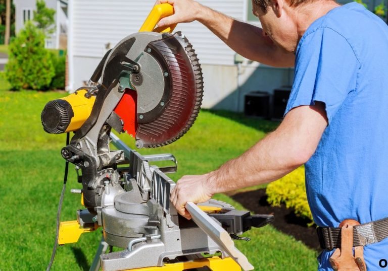 How to Cut Crown Molding with a Circular Saw Like a ProHow to Cut Crown Molding with a Circular Saw Like a Pro