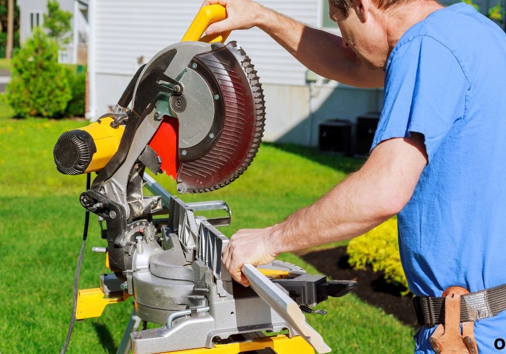 Understanding Crown Molding and Its Angles