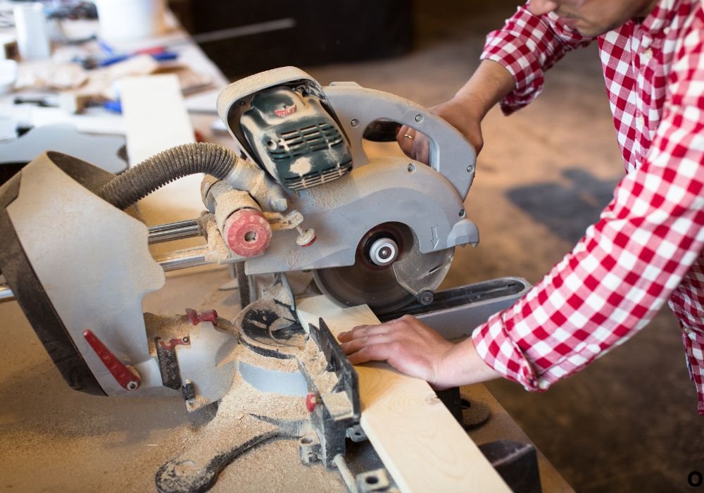 Overview: The Role of Circular Saws in Woodworking