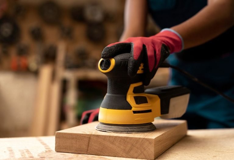 How to Use a Power Hand Sander the Right Way