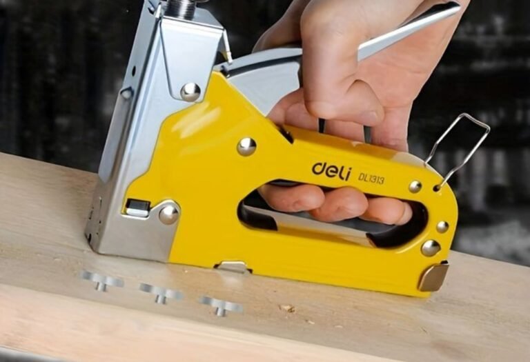 How to Load a Heavy Duty Staple Gun: A Simple Guide