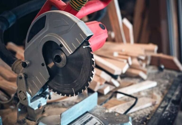 What is a Circular Saw Machine Your Essential Guide