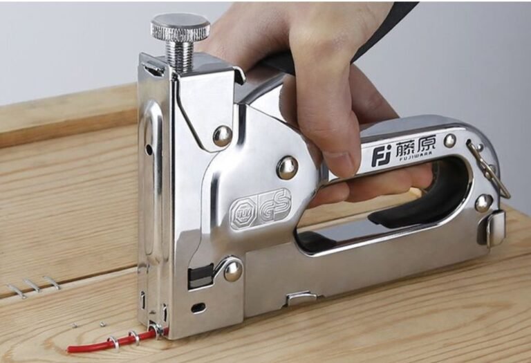 Why Is My Electric Staple Gun Not Firing? Troubleshooting