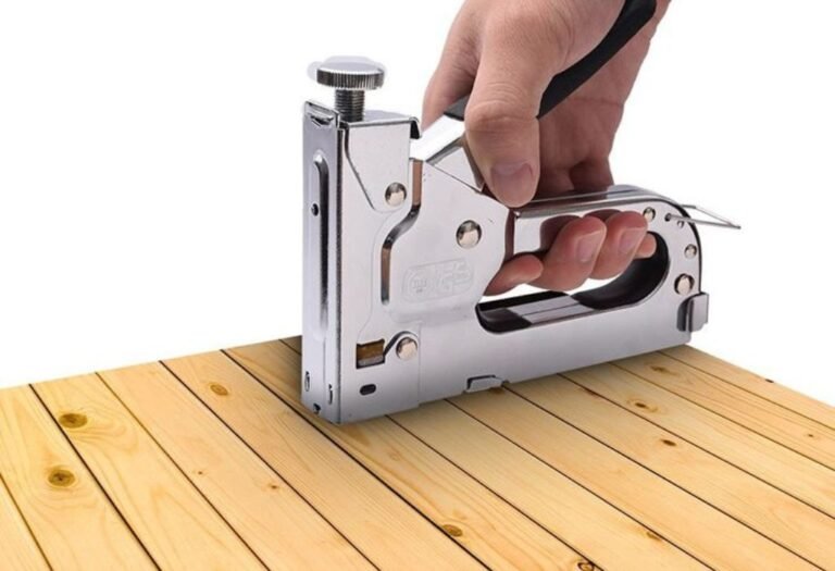 How to Hold a Staple Gun Safely and Effectively