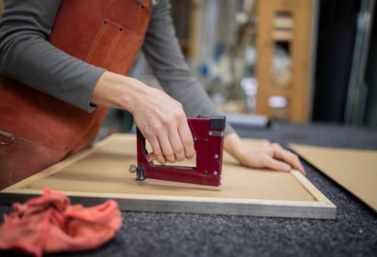 How to Avoid Puckering When Stapling Fabric: A Practical Guide